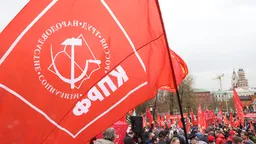 Депутаты КПРФ предложили запретить депутатам владеть зарубежной недвижимостью